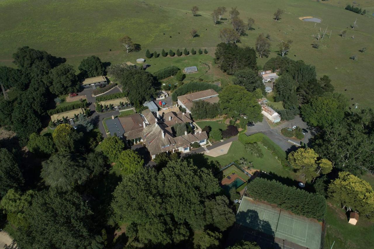 Peppers Manor House Hotel Sutton Forest Exterior photo